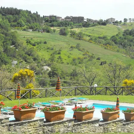 Sleeps 2 Pool Wifi T764286 Apartment *
