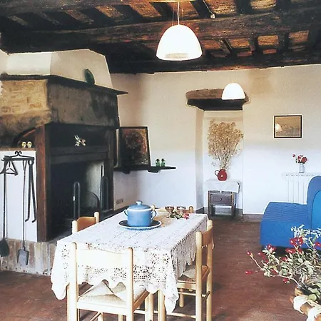 Apartment Sleeps 2 Pool Wifi T764286